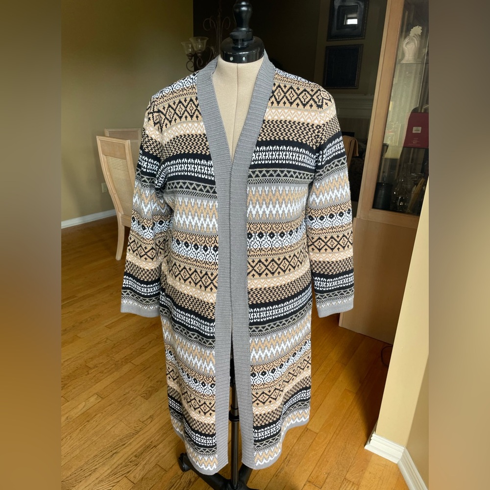 length 38”, bust 40-42”, sleeve 23”